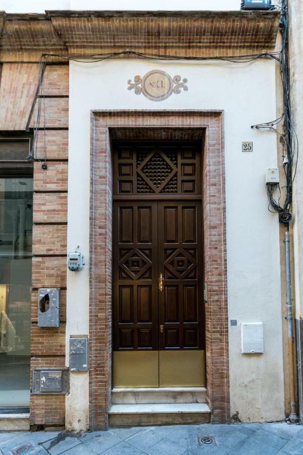 Malvaloca Quintero Plus Seville Exterior photo